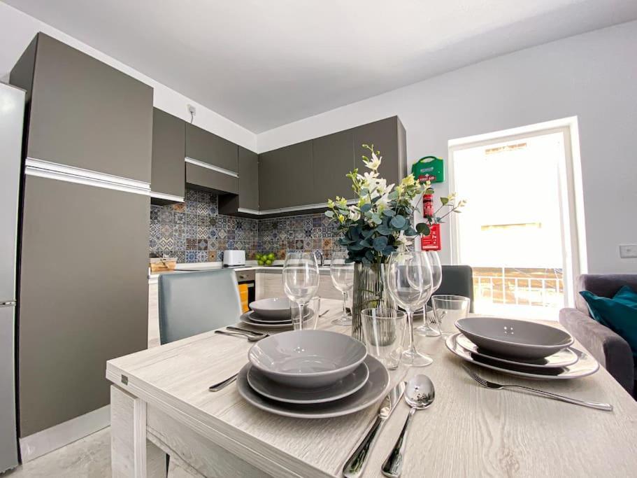 Lovely 1- Bedroom Apartment In Floriana מראה חיצוני תמונה