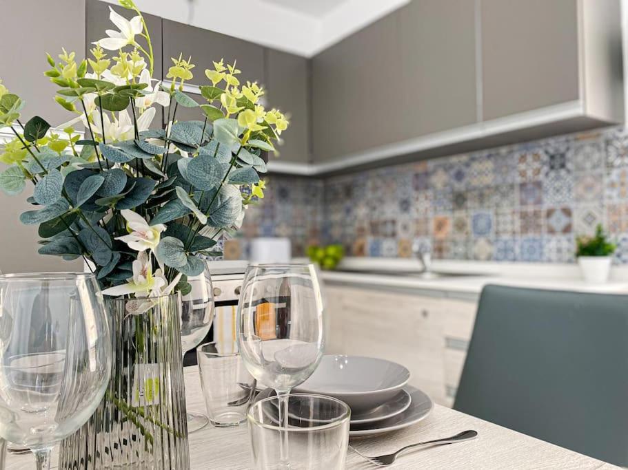Lovely 1- Bedroom Apartment In Floriana מראה חיצוני תמונה